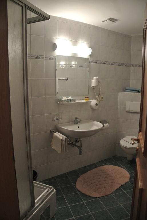 Gasthof Zum Stollhofer Inzing Kültér fotó